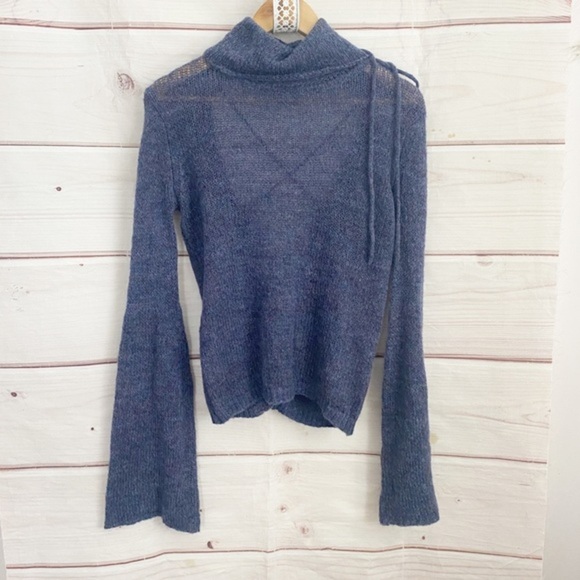 Military Hippie Open Back Sweater NWT - Picture 2 of 5